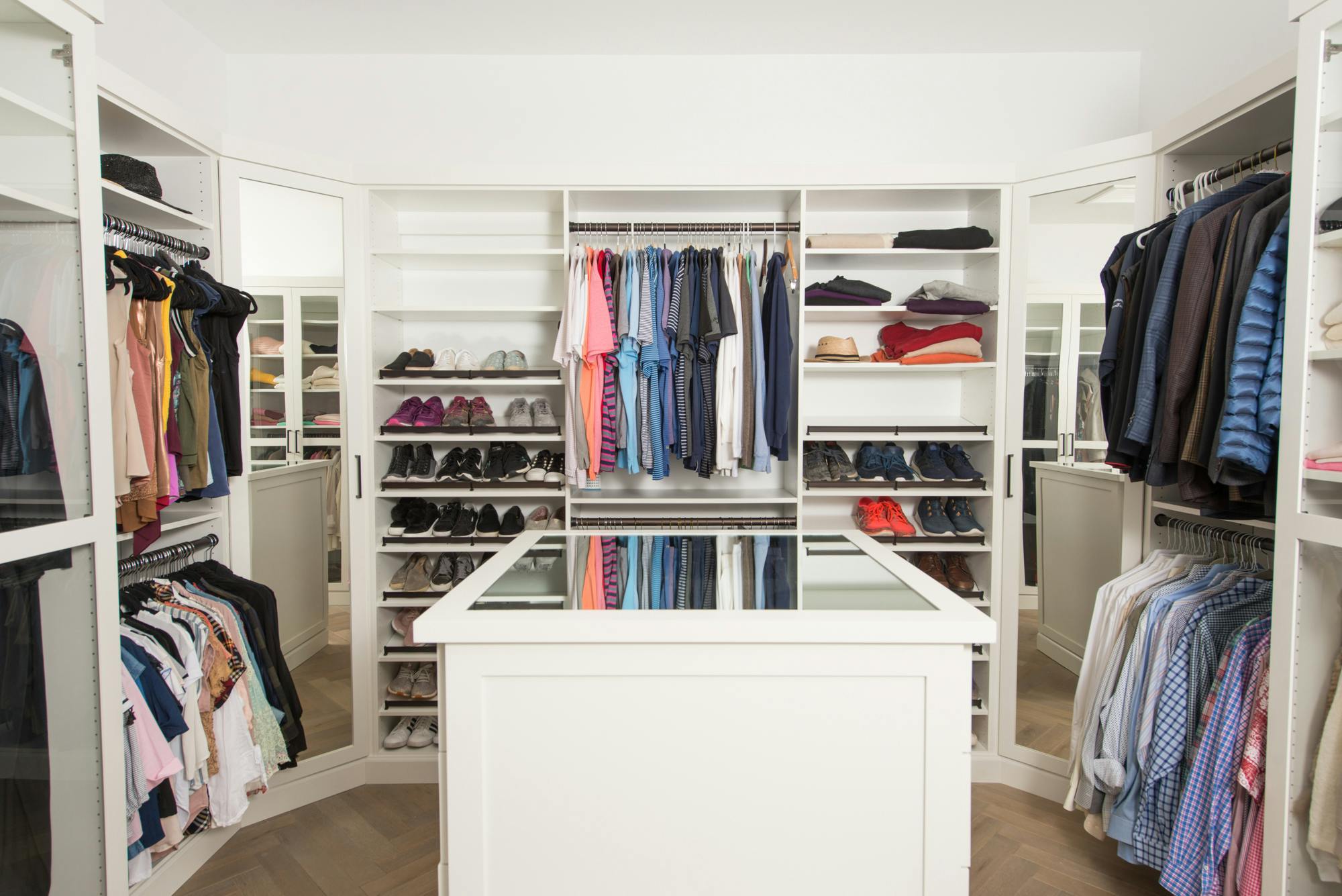 Custom Features To Consider For Your New Closet